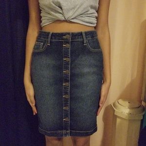 Cello dark denim Jean skirt small